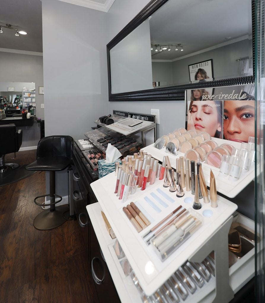 Casabella Salon in Amherst NH